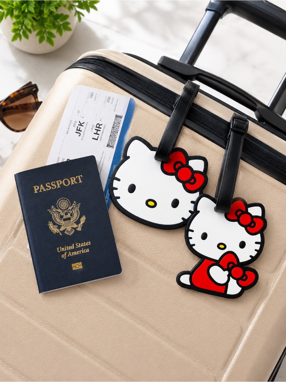 Hello Kitty SANRIO Luggage Tags Set of 2 Travel Bag Tags Kawaii NWT Gift - Picture 3 of 12